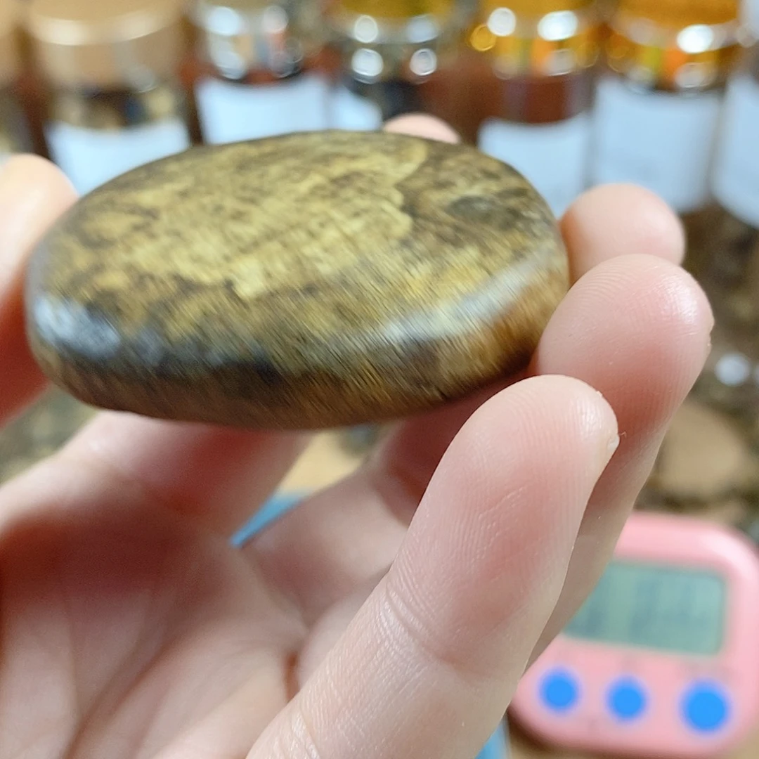 凡*文莱16克克咯哦哦