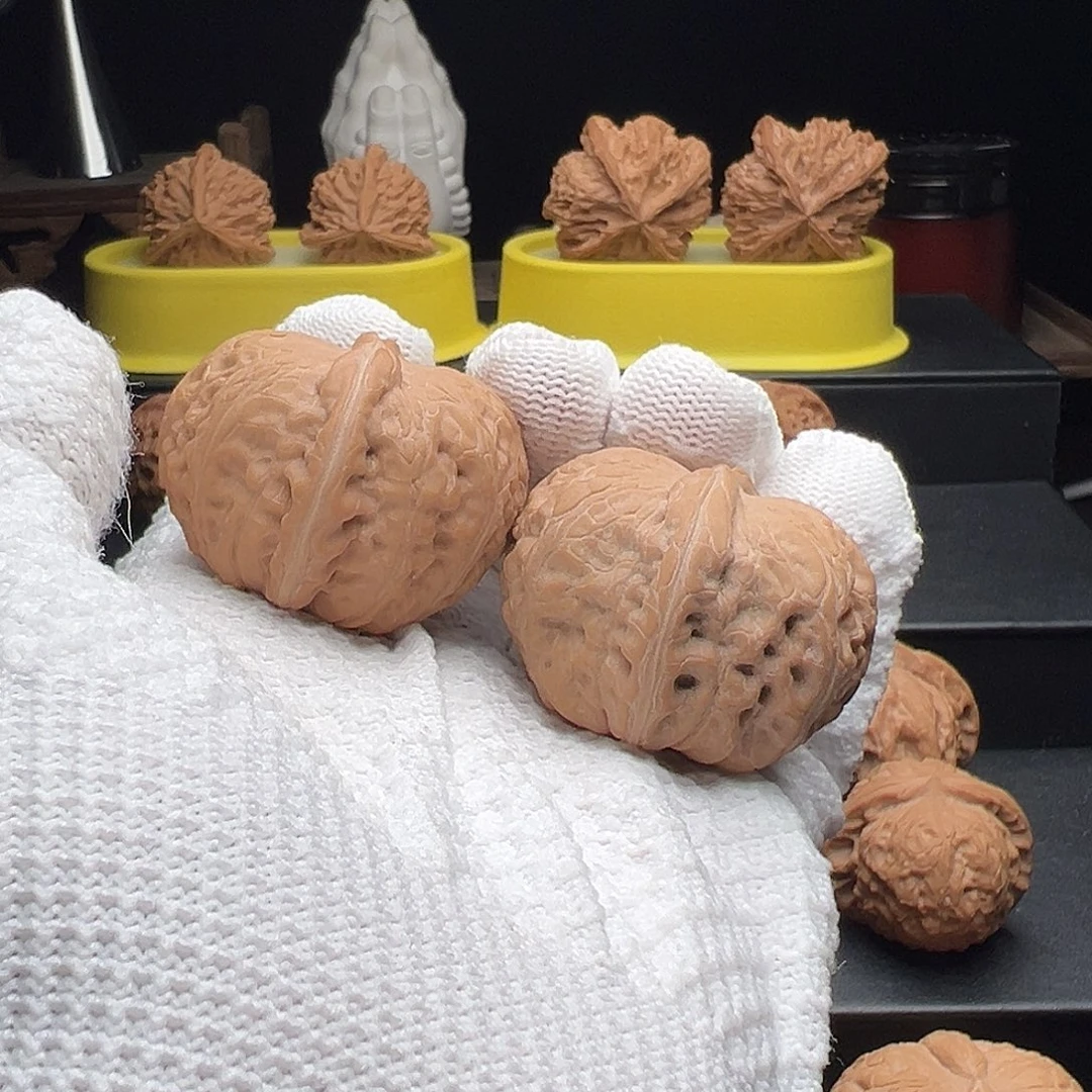 文玩核桃吊坠元宝43