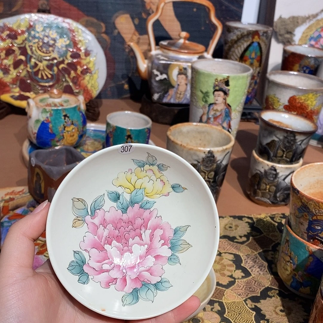 牡丹景德镇手工手绘制作