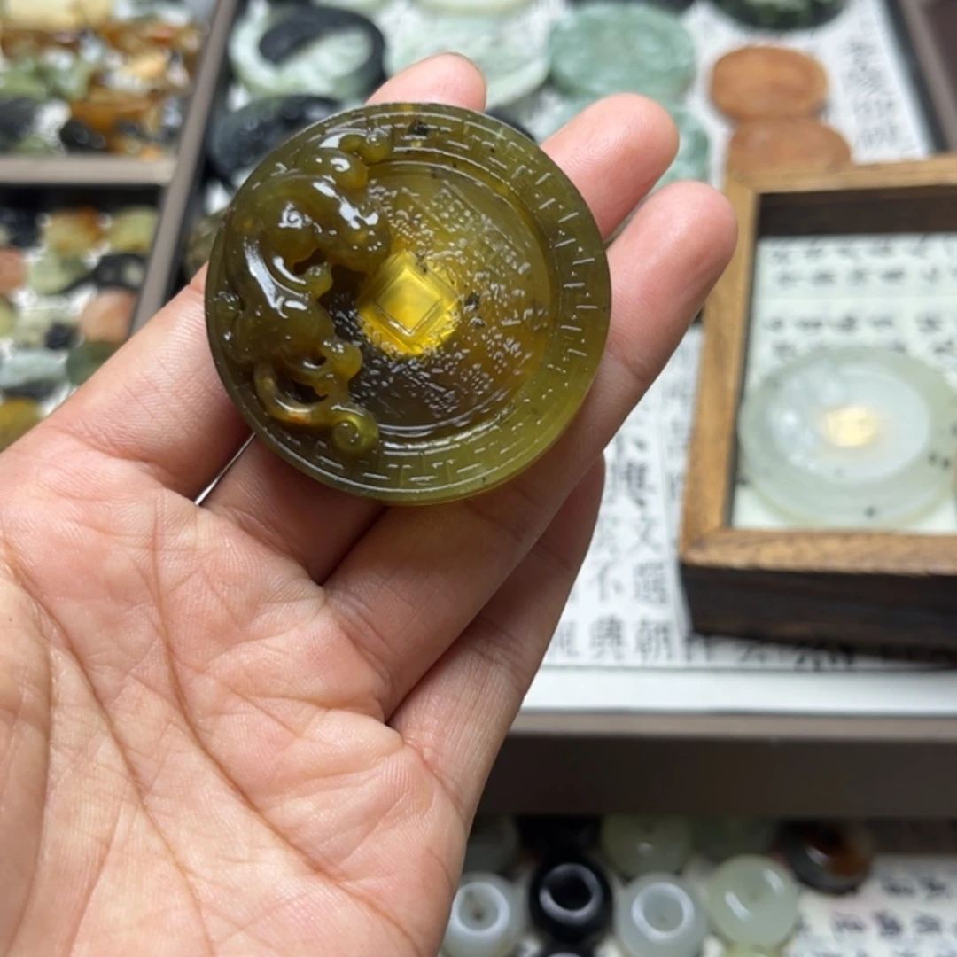 蛇纹石玉合金颈饰