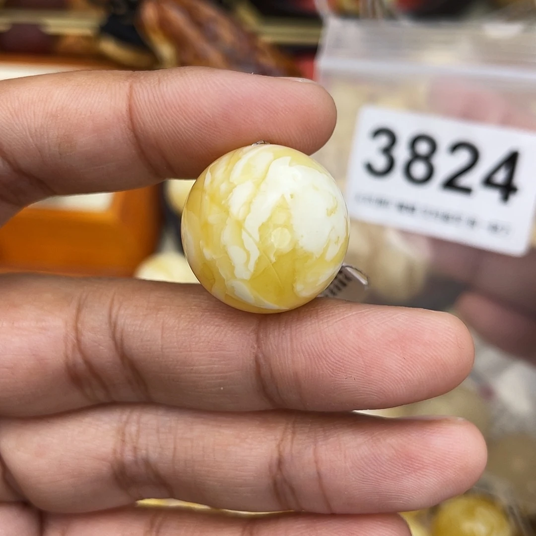 平***生蜜蜡未镶嵌珠宝奇石22