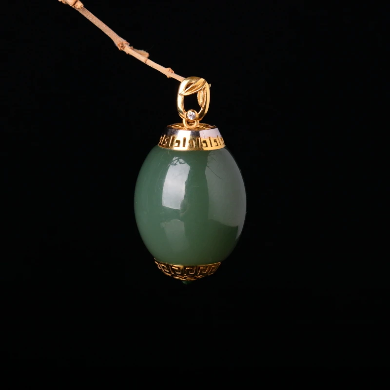 【泓贝珠宝-P003】18k金镶嵌和田玉老料碧玉粉青吊坠NGTC国检证书