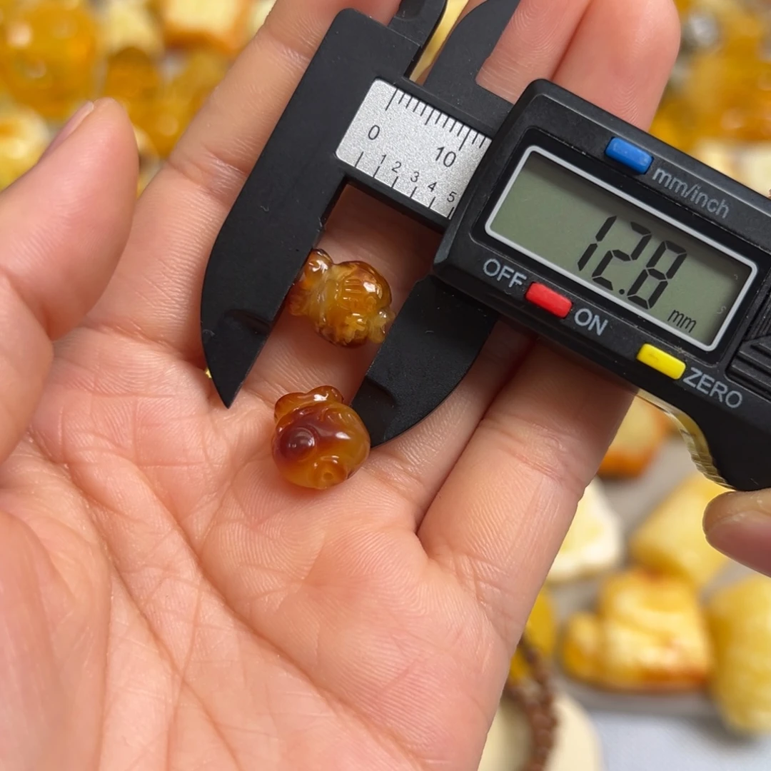 蜜蜡未镶嵌裸石蜜蜡