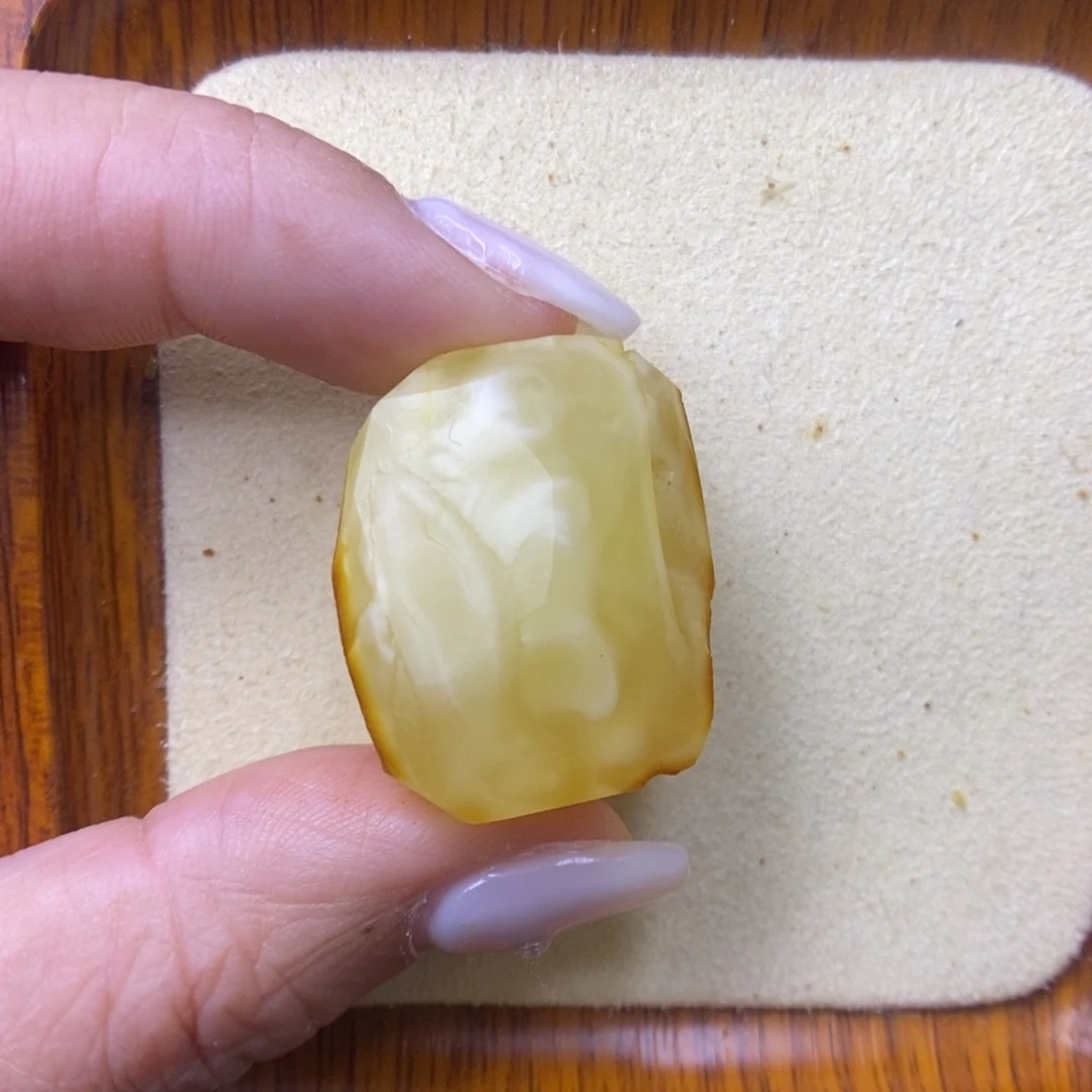 未镶嵌定制蜜蜡敏