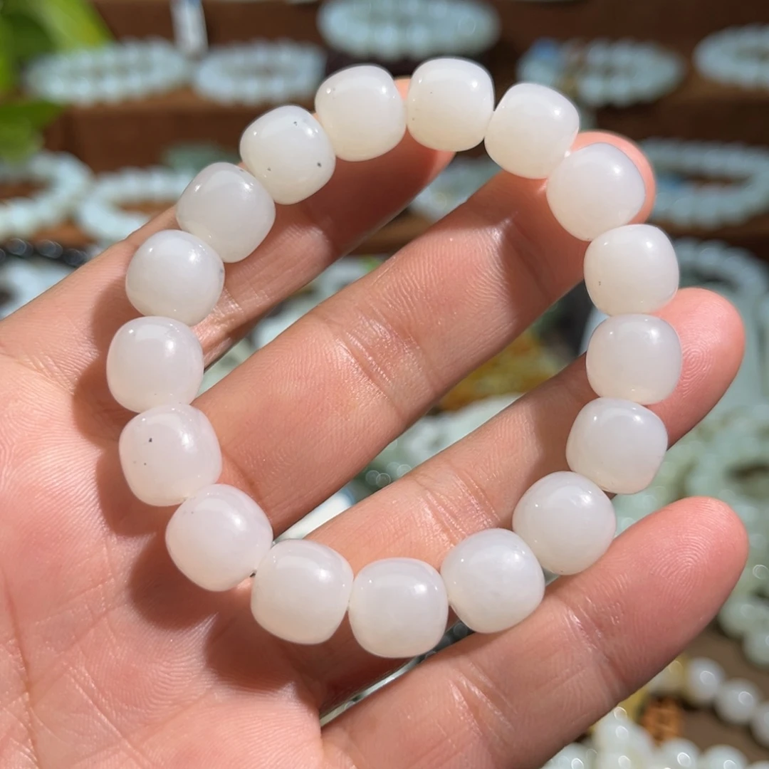 高***辉和田玉未镶嵌手串