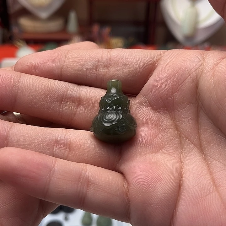 颈饰未镶嵌和田玉葫芦吊坠