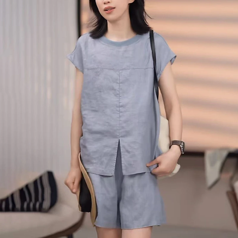 夏季时尚亚麻套装女2025新款减龄开叉短袖衬衫上衣休闲短裤俩件套