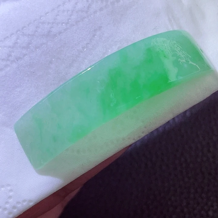 未镶嵌定制翡翠翡翠