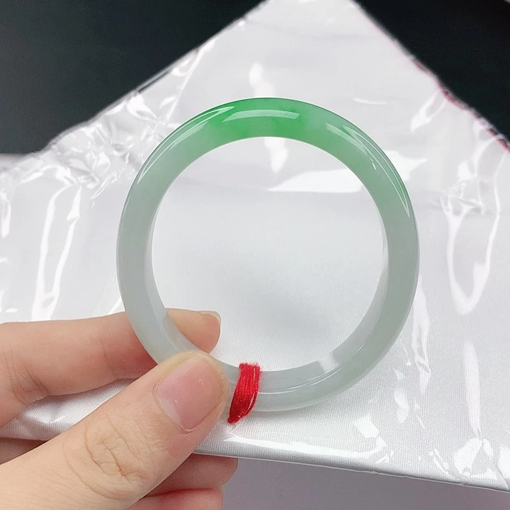 翡翠手镯未镶嵌翡翠821贵妃