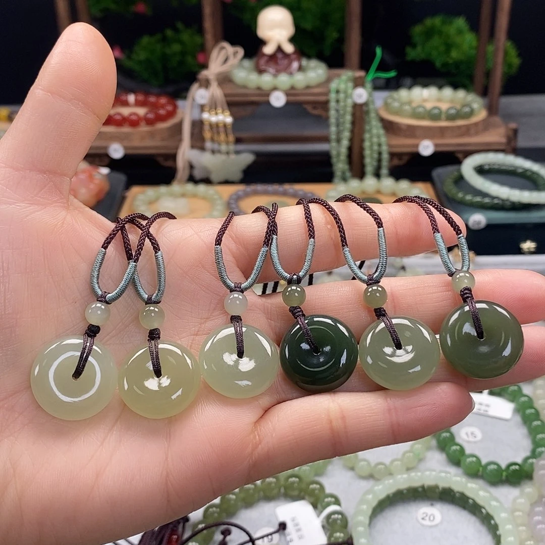 和田玉颈饰未镶嵌多样性发一