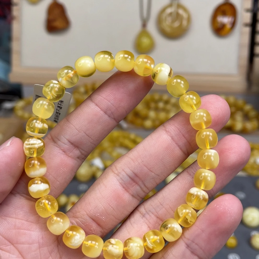 蜜蜡未镶嵌裸石139号