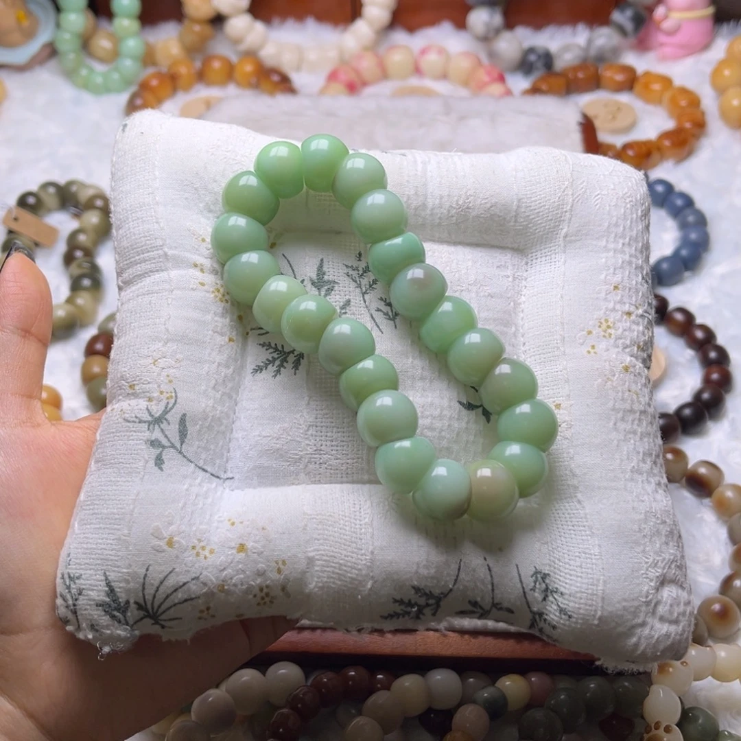 菩提根/象牙果吊坠293绿蒜瓣大肠默认微瑕