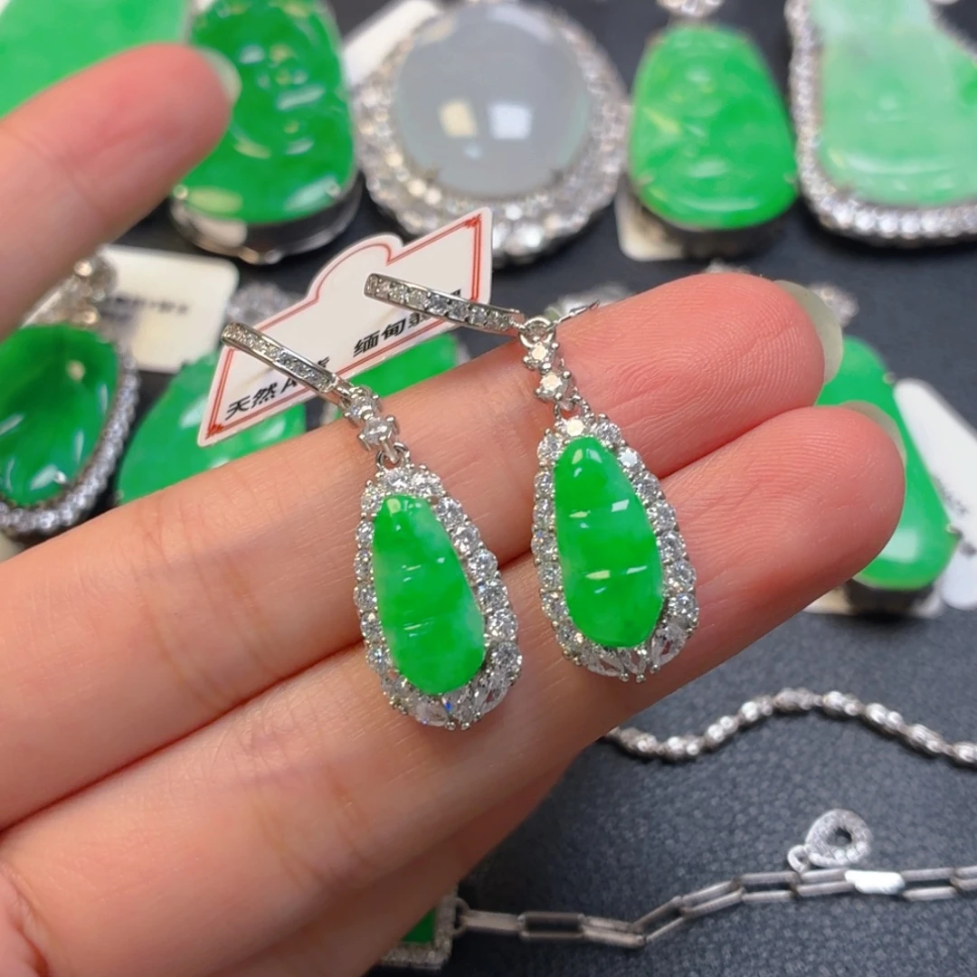 翡翠银S925镶嵌颈饰