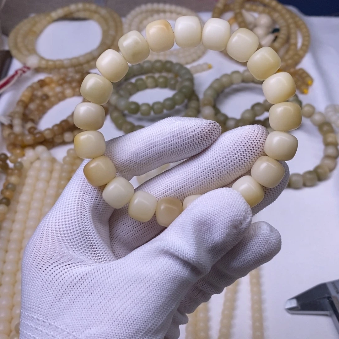 尐***猫吊坠菩提根/象牙果小猫