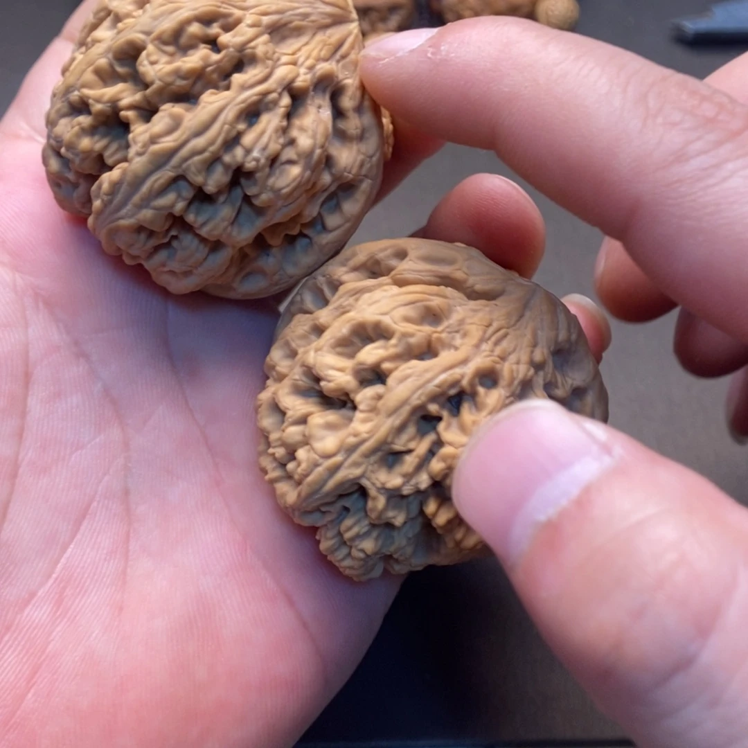 像***由文玩核桃吊坠粗筋47