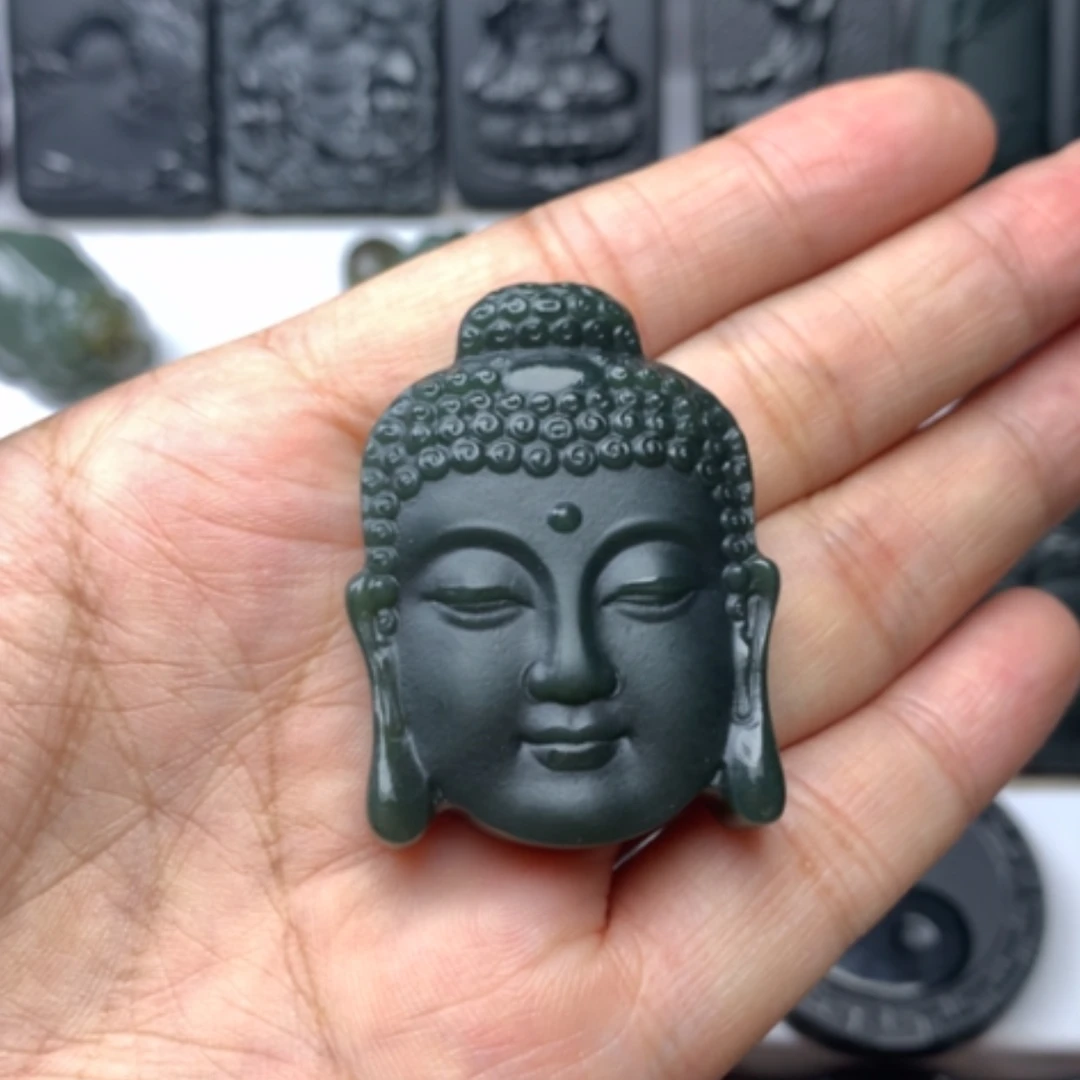 【闪购商品】颈饰未镶嵌和田玉（青玉）