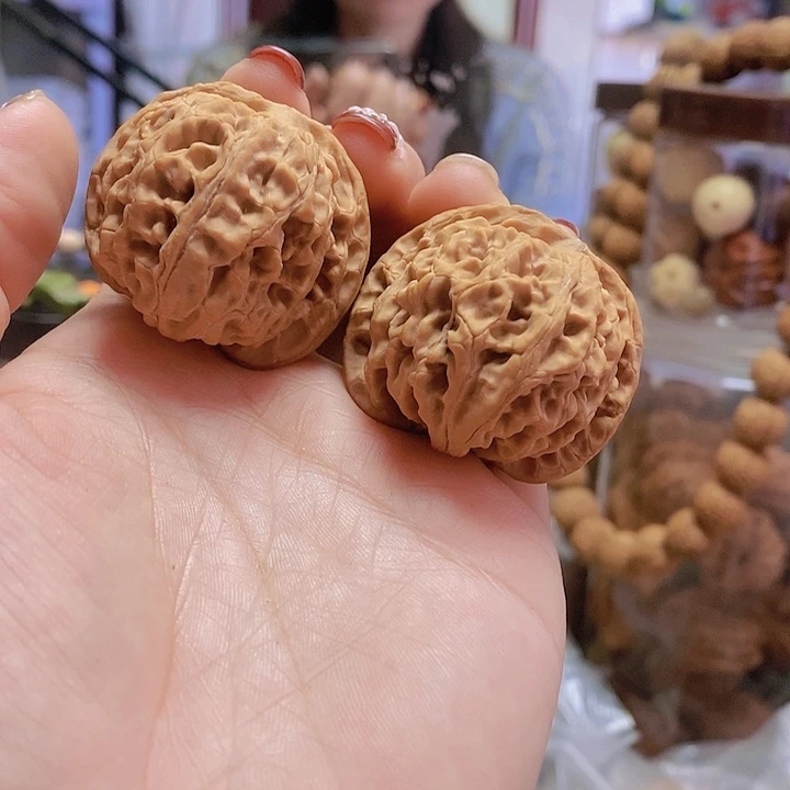 【闪购商品】文玩核桃把件39苹果大肚子