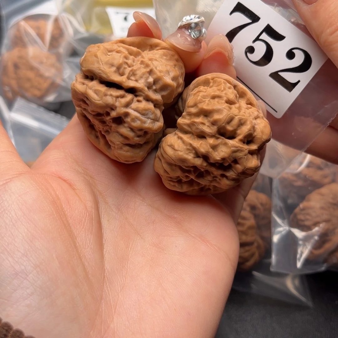 文玩核桃把件43疙瘩包