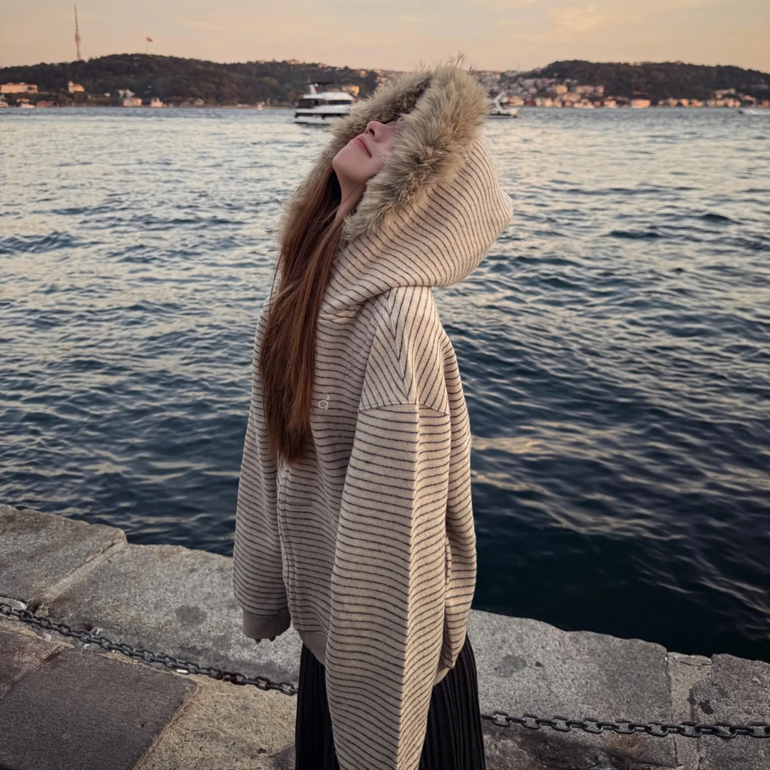 长袖保暖加绒加厚款秋季连帽拉链连帽款条纹