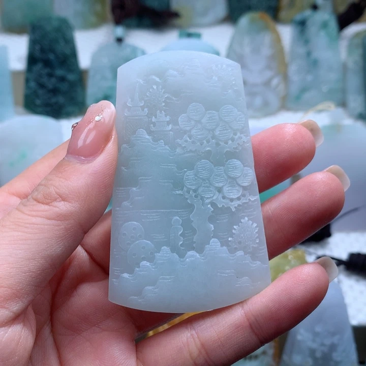 定制翡翠未镶嵌山水
