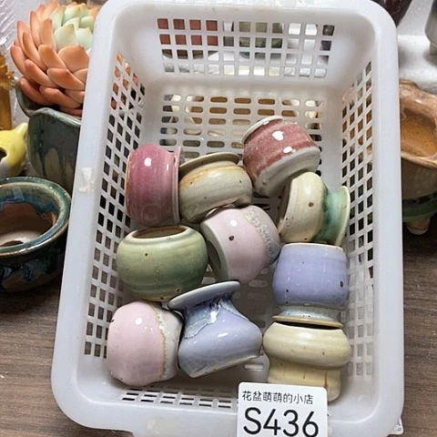 紫砂花盆436微瑕品口径2到3左右