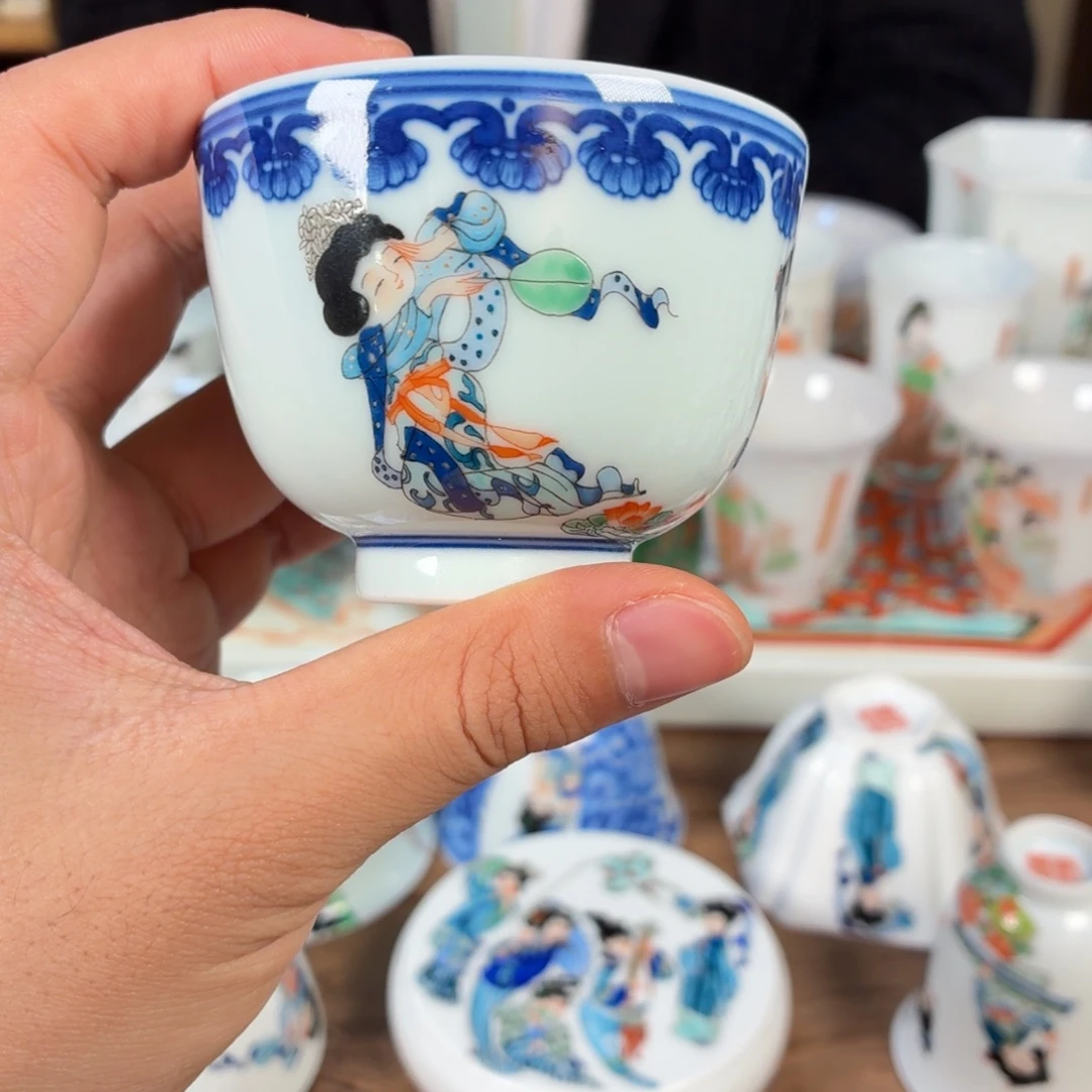 瓷杯子瓷姑娘景德镇陶瓷艺术