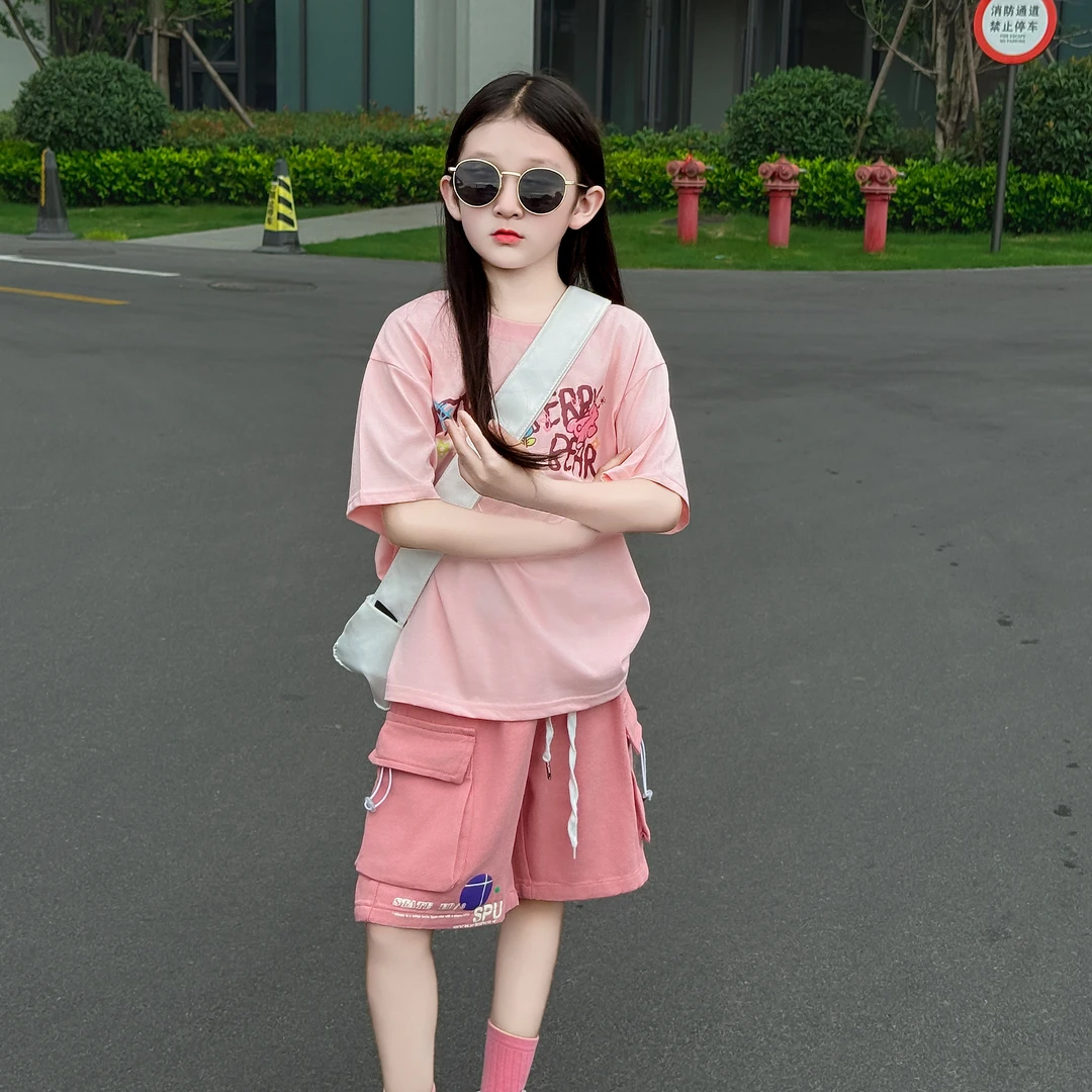 女童夏季套装2025新款中大童韩版休闲短袖T恤工装短裤两件套甜酷