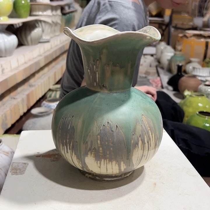 景德镇陶瓷花瓶微瑕介意勿拍