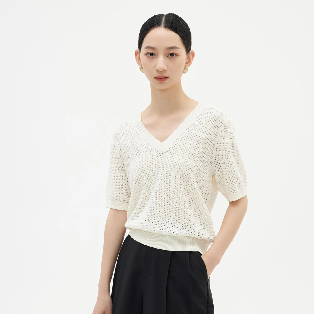 【佐色】时尚V领镂空针织衫（124339552）