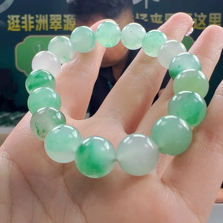 石英质玉手镯合金笑**生