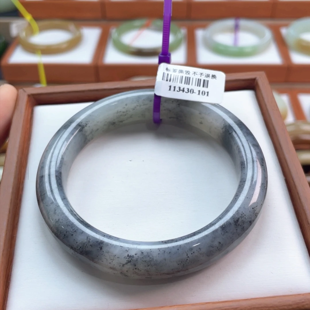 【闪购商品】未镶嵌手镯和田玉链接6。 56/57
