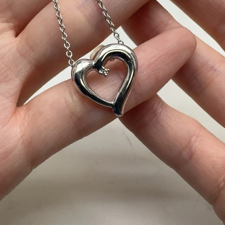 颈饰未镶嵌钻石成品