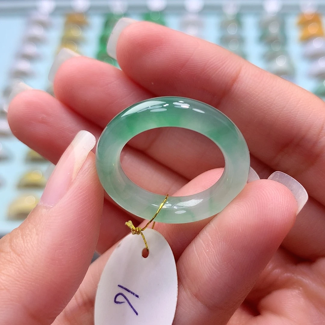 未镶嵌戒指翡翠16圈