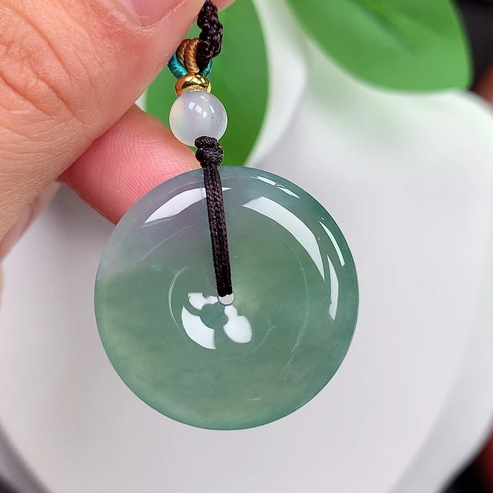 颈饰未镶嵌翡翠平安扣 27.6x5.3mm