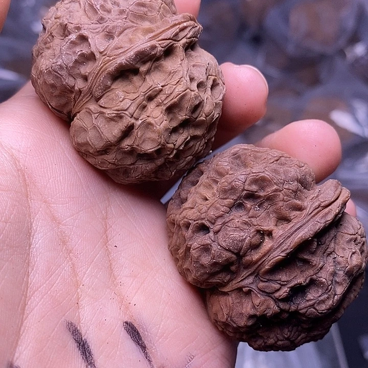 文玩核桃把件   80