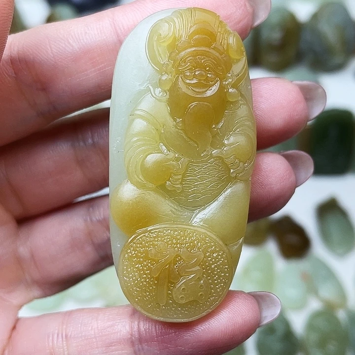 阿***楠颈饰未镶嵌和田玉