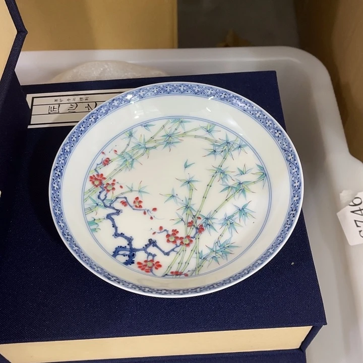 瓷片福利待遇多多哦哦哦