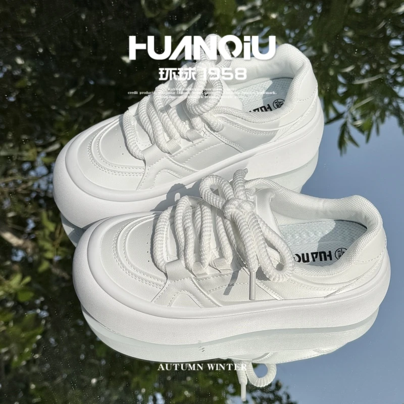 环球软底厚底增高板鞋女款2025夏季新款百搭轻便ins潮休闲板鞋女