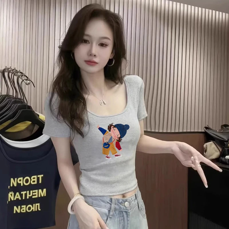 U领露锁骨设计感纯欲风辣妹夏季甜辣正肩t恤女短款修身短袖上衣