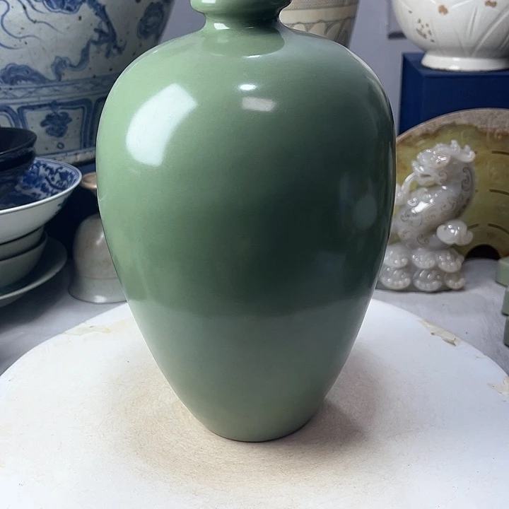 摆件王*哥龙泉窑梅瓶