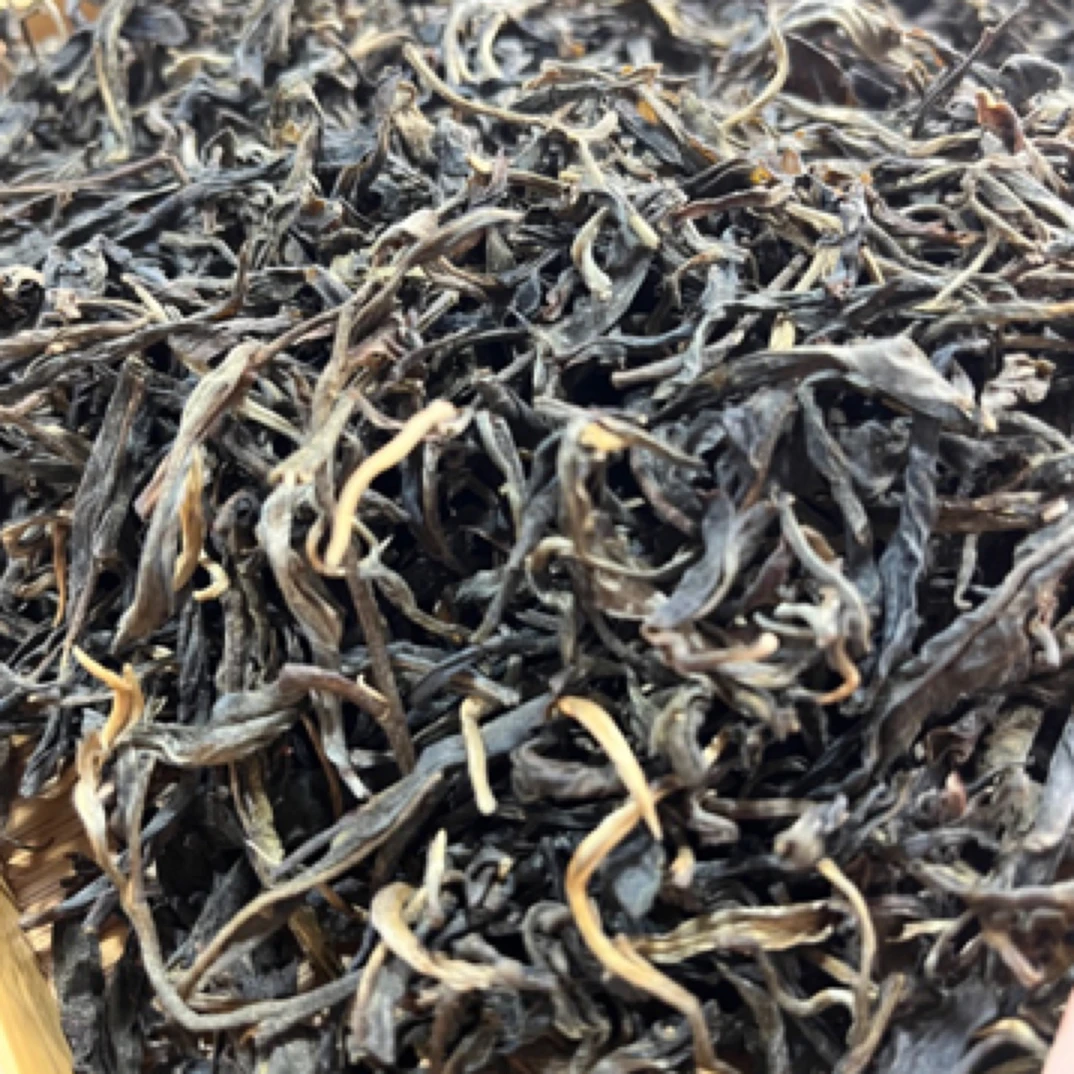 2016年忙肺生茶老茶