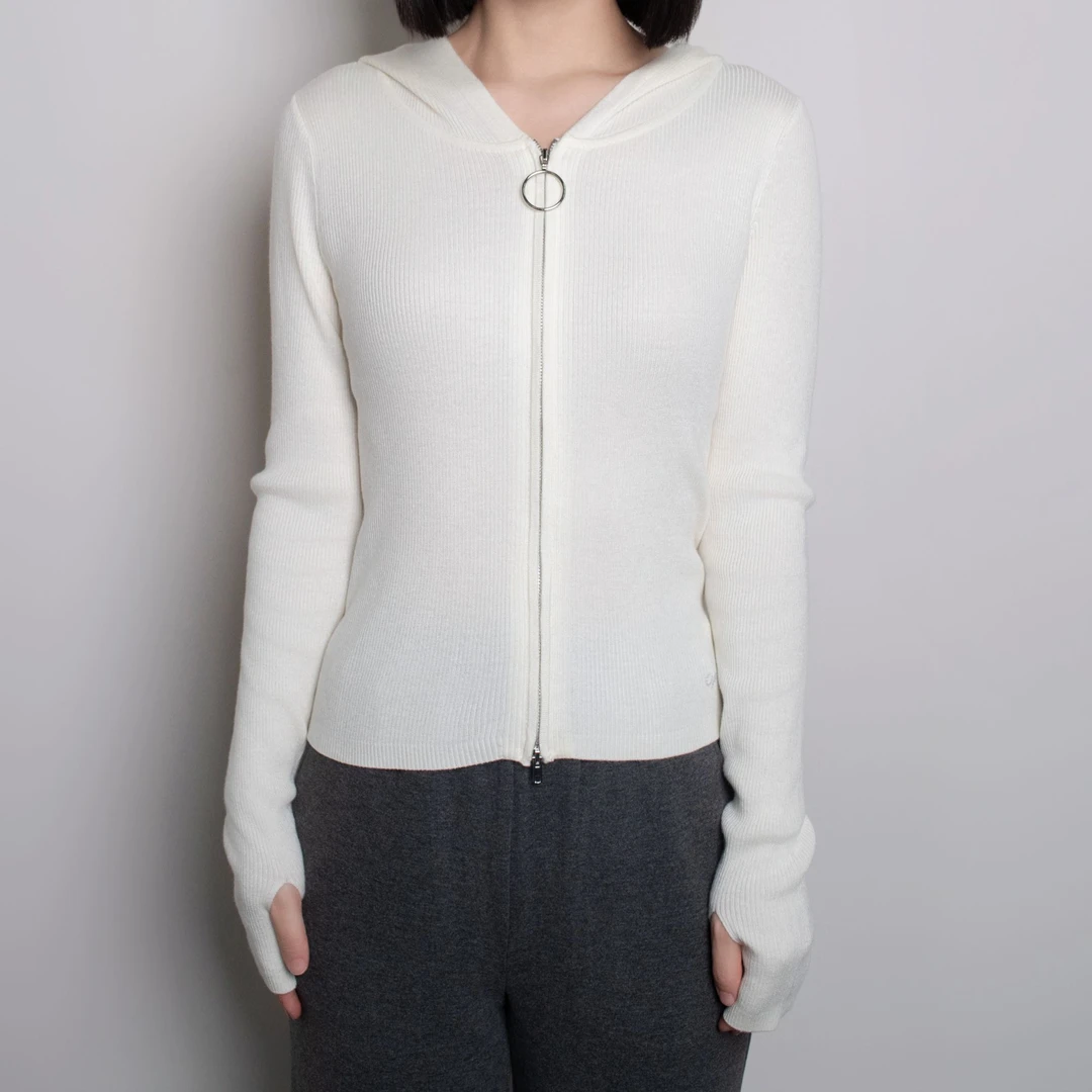 针织衫长袖运动白色短款时尚休闲百搭连帽户外修身秋冬秋季7011