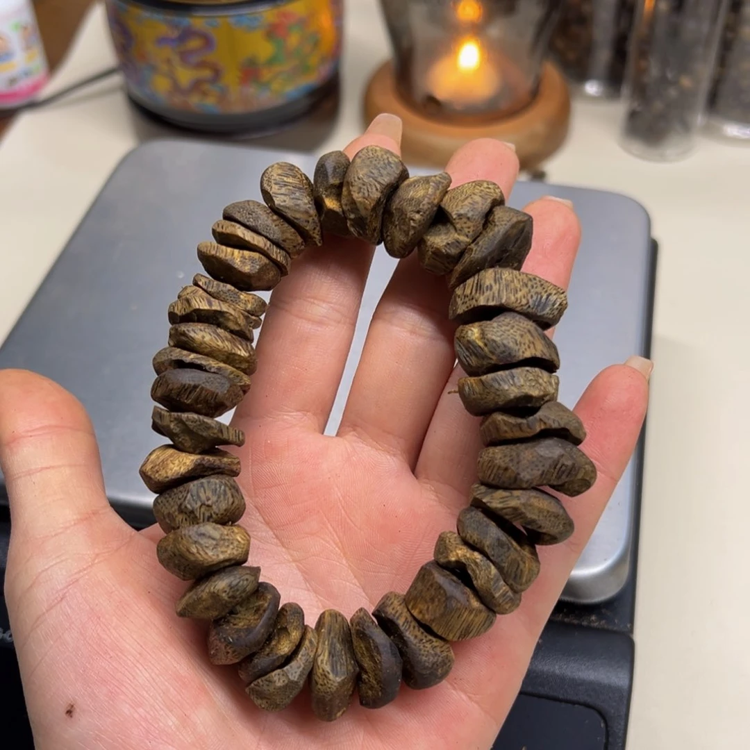 沉香手串用****6树丁手串