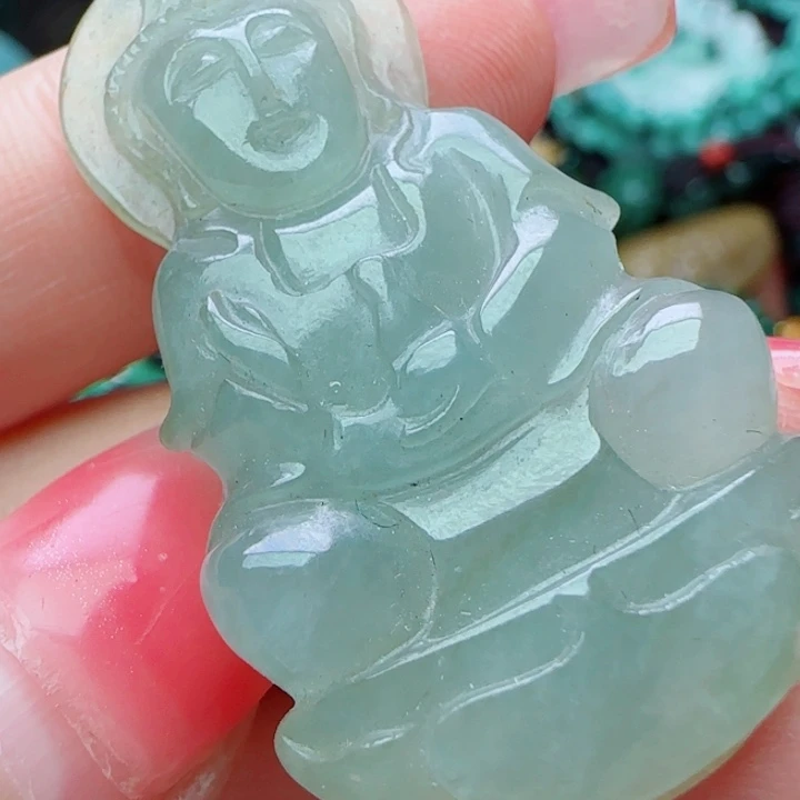 翡翠未镶嵌颈饰天然A货43