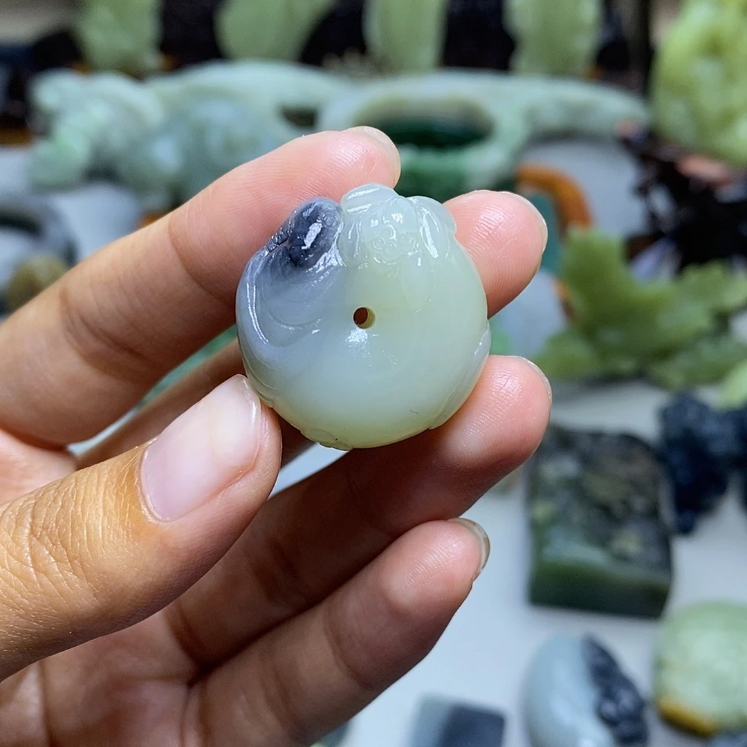 和田玉未镶嵌颈饰梦