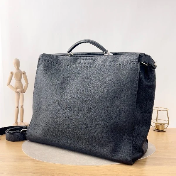 95新 FENDI/芬迪 Peekaboo /单肩包/0872