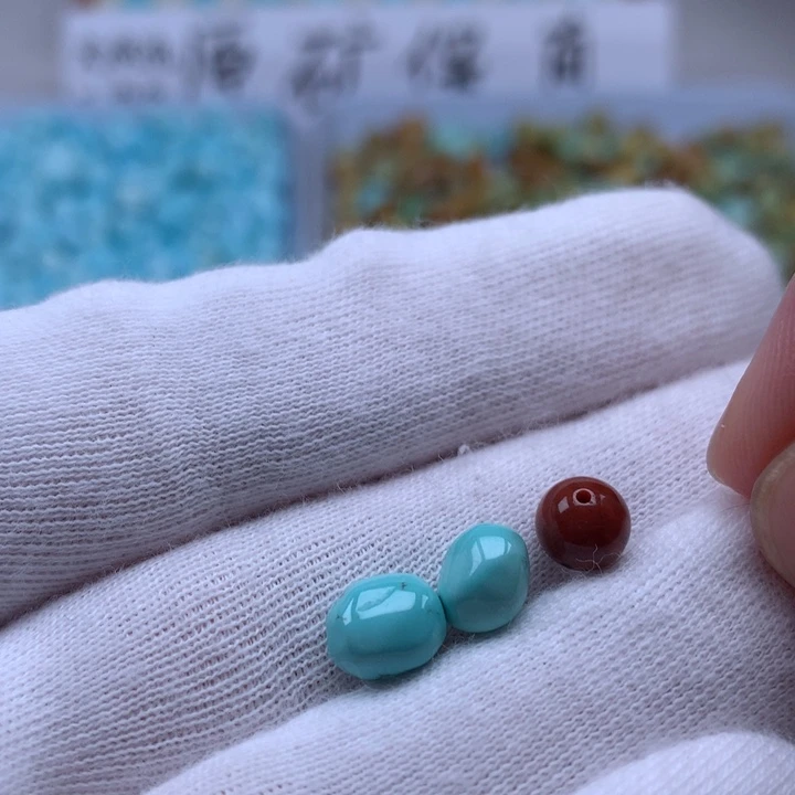齐***啊南红玛瑙未镶嵌珠宝奇石