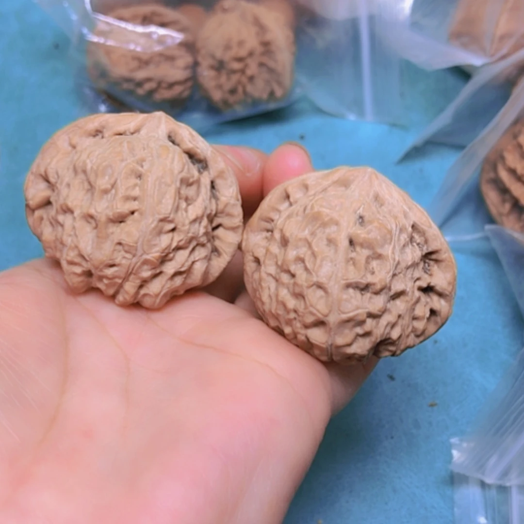 【闪购商品】摆件核桃43南瓜墩练手对