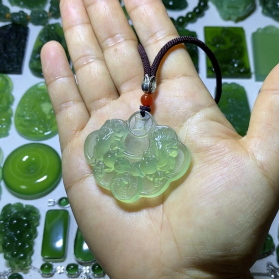 【闪购商品】未镶嵌蛇纹石玉颈饰