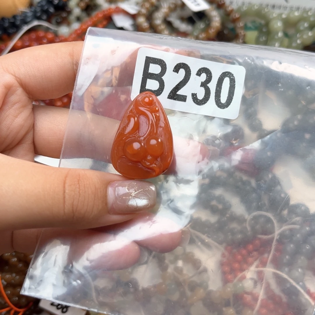未镶嵌南红玛瑙珠宝奇石